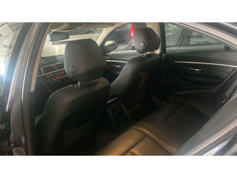 BMW 330e F30 Sedan 4dr SA 8sp RWD 2.0HDiTsc (Sport Line)
