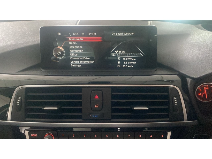 BMW 330e F30 Sedan 4dr SA 8sp RWD 2.0HDiTsc (Sport Line)
