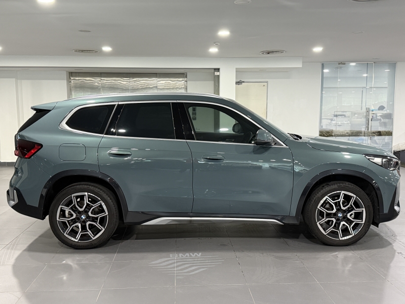 BMW X1 U11 Wagon 5dr sDrive20i Sports Automati 7sp FWD 570kg 2.0DiTsc (xLine)