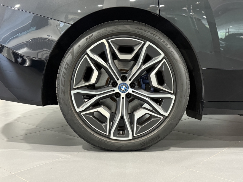 BMW iX I20 Wagon 5dr xDrive50 Sport Reduction Gear 1sp AWD 635kg