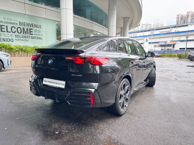 BMW iX2 U10 Wagon 5dr xDrive30 M Sport Reduction Gear 1sp AWD 585kg