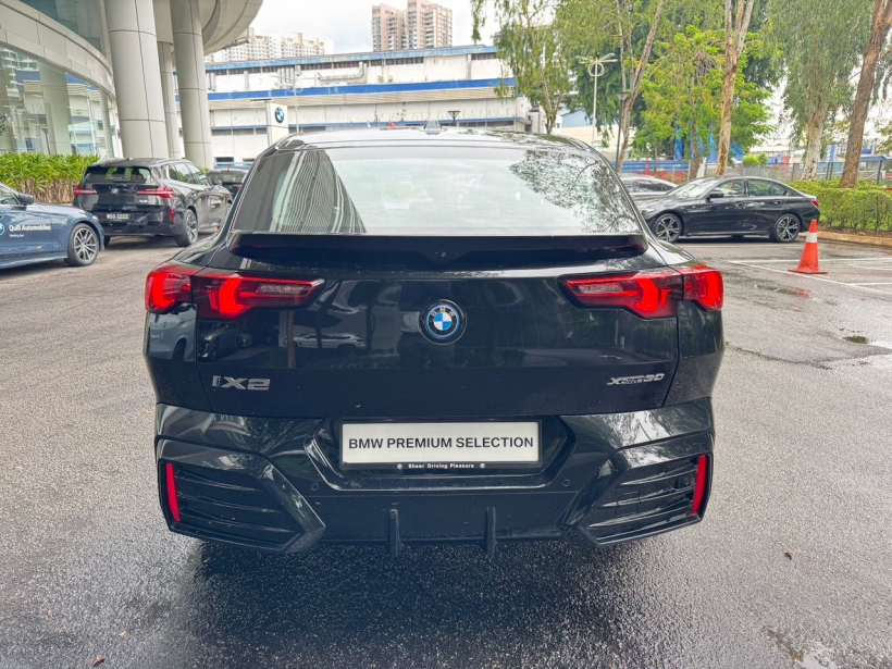 BMW iX2 U10 Wagon 5dr xDrive30 M Sport Reduction Gear 1sp AWD 585kg