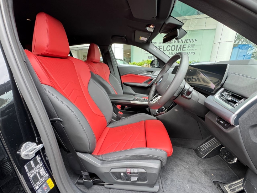 BMW iX2 U10 Wagon 5dr xDrive30 M Sport Reduction Gear 1sp AWD 585kg