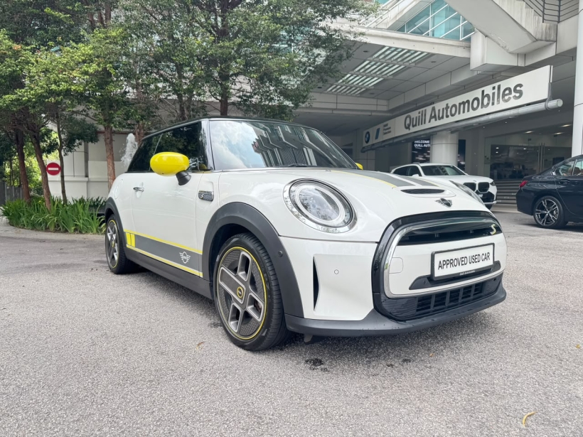 MINI 3 Door F56 Hatch 3dr Cooper SE Auto 1sp FWD (P/Sunroof w/o HUD)