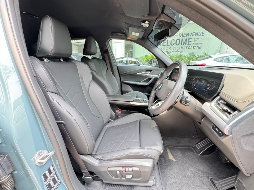 BMW X1 U11 Wagon 5dr sDrive20i Sports Automati 7sp FWD 570kg 2.0DiTsc (xLine)