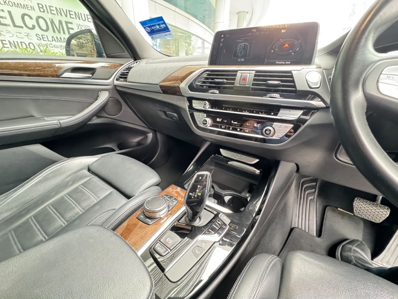 BMW X3 G01 Wagon 5dr xDrive30i Luxury Steptronic 8sp AWD 2.0DiTsc