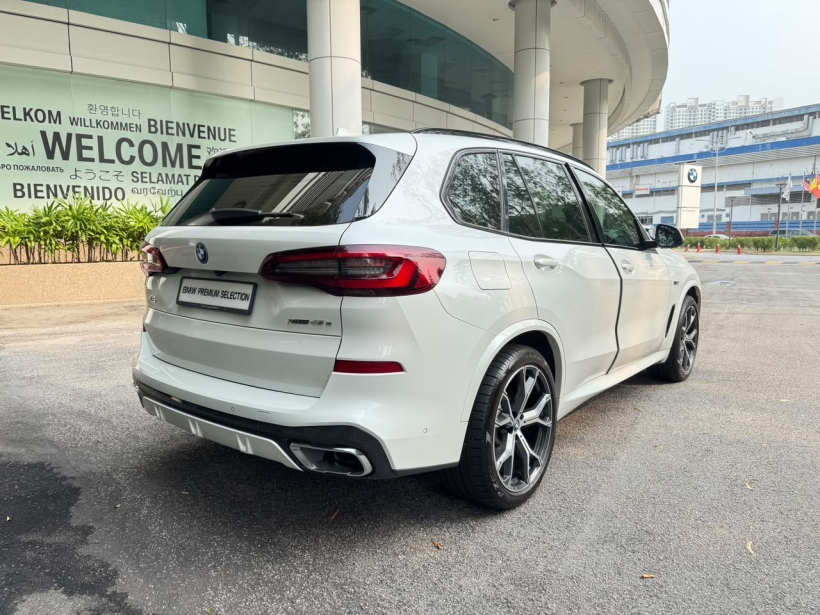 BMW X5 G05 MY22 Wagon 5dr xDrive45e M Sport SA 8sp AWD 3.0HDiTsc